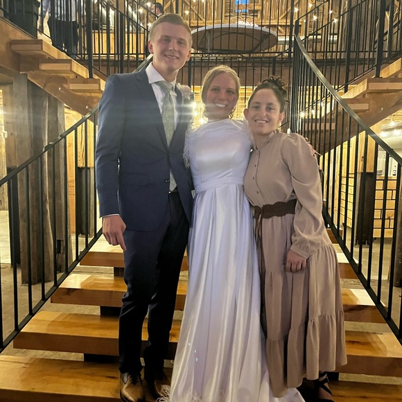 Meet your Posher, Brooke - Picture 4 of 16